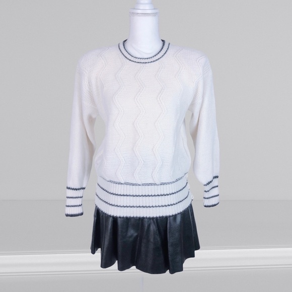 Vintage 80s Jaclyn Smith Pullover Sweater - Picture 4 of 9